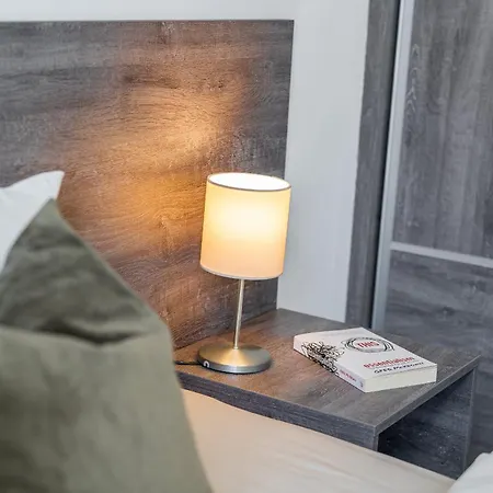 Wenceslas Square Apartment, * Prague