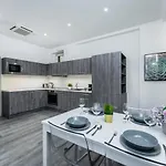 Rentero Wenceslas Square Apartment, *